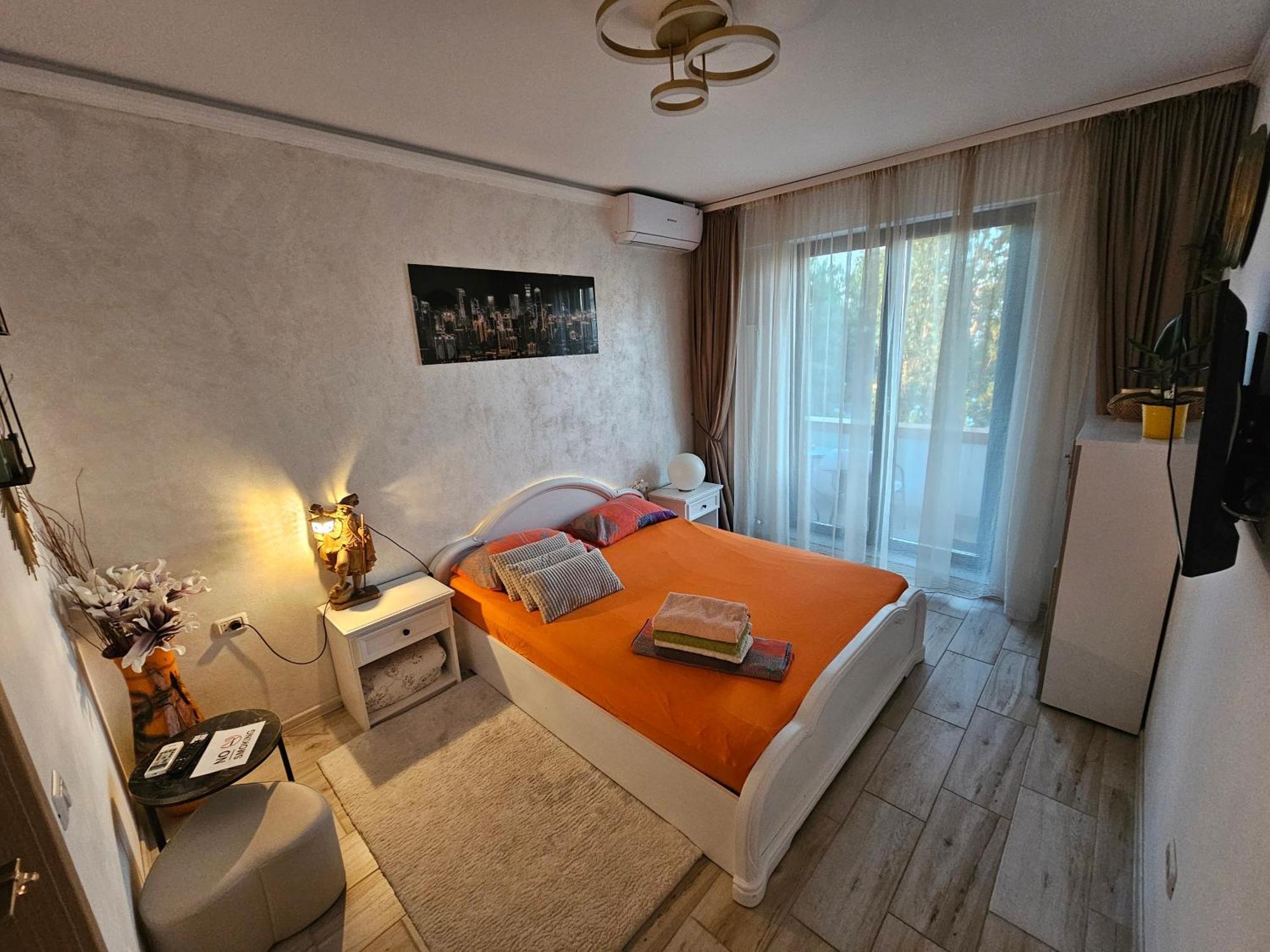 Andrew'S Apartment Central Mamaia Exteriör bild